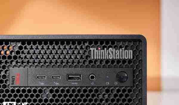 ThinkStation P360 Ultra 迷你专业工作站评测：小巧、高效、极致