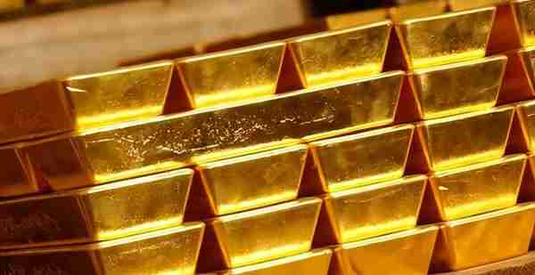 1024吨黄金已从瑞士运抵中国，或抛售7500亿美债，美联储望尘莫及
