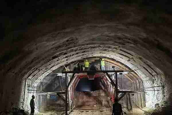 青岛最大地下商业项目惨遭拍卖，映射出青岛“地下项目之殇”