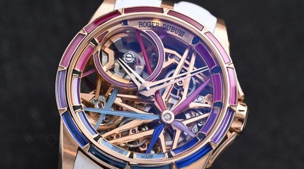 腕表上的装饰艺术 品鉴罗杰杜彼全新王者系列霓虹Spin-Stone™腕表