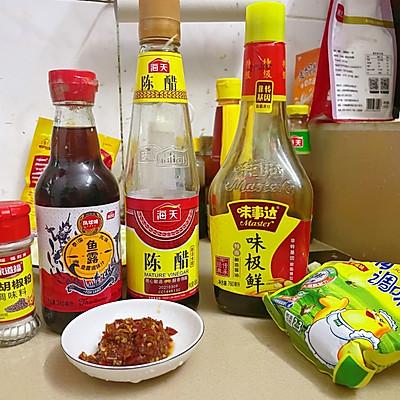 因为这道酸酸辣辣的凉拌花甲，从此爱上了做饭