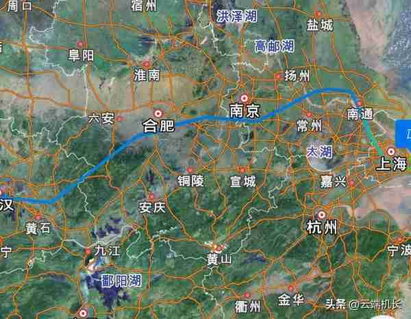 上海浦东至成都双流1782公里 你知道飞机在天上是怎么飞的吗