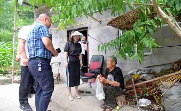 重庆巫溪徐家镇：凯歌行进“迎端阳”浓情五月“粽飘香”