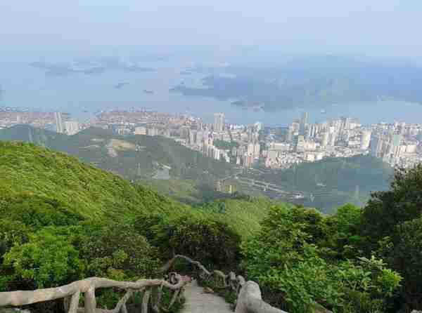 景色绝美的登山之旅——梧桐山·秀桐道登山路线