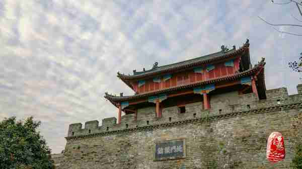 围城六年而不破，“铁打的襄阳城”上演了中国历史上最壮烈的王朝更迭战